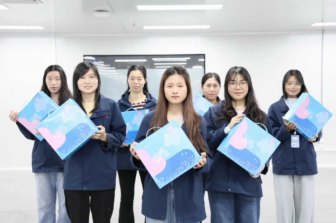 女神节：黄石“乒”出欢乐，昭通“河妆你甜美！